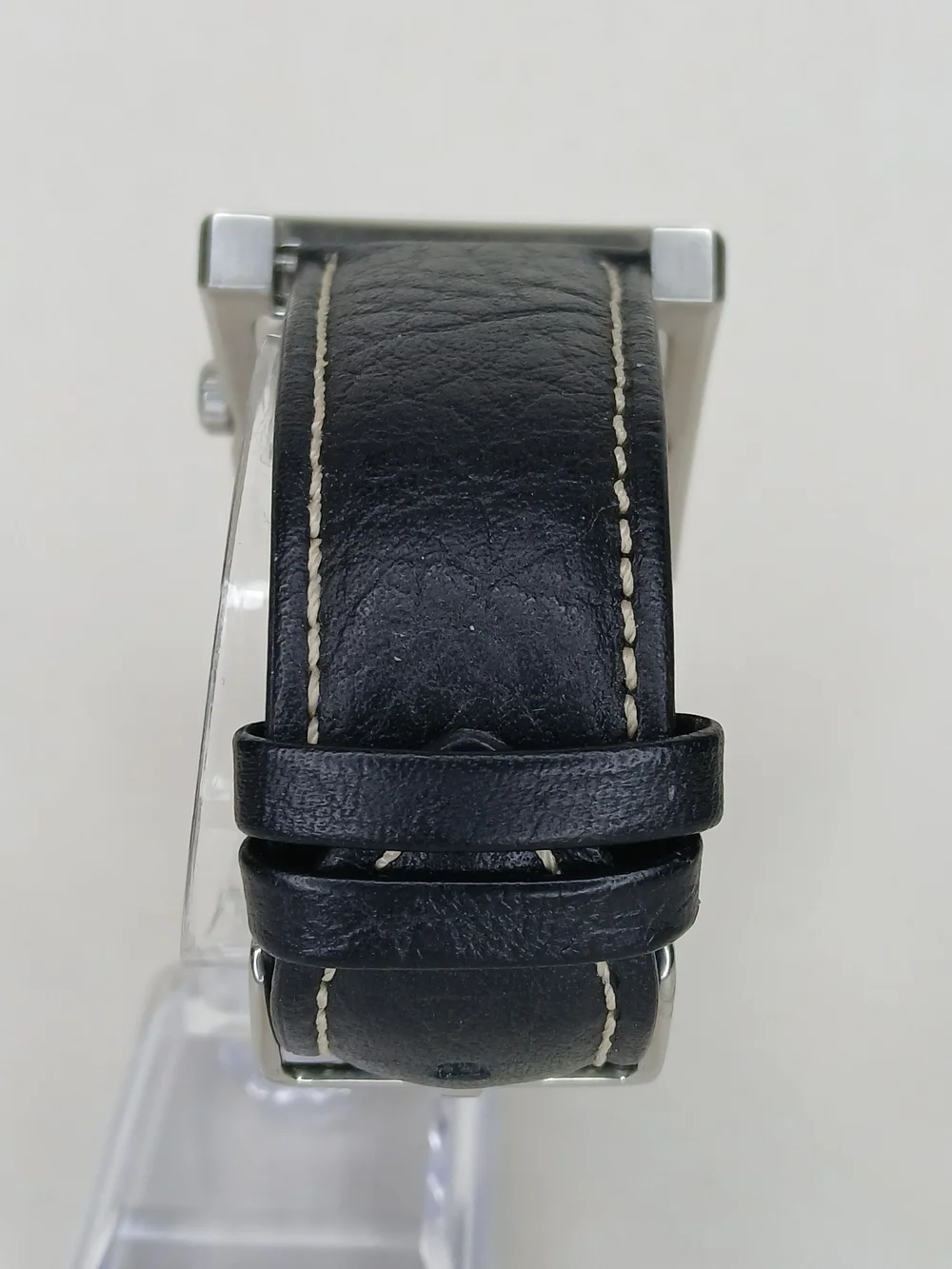 Guess w95065g1 watch